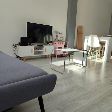 Entire - Centre - 14 Mathilda Tatil Evi