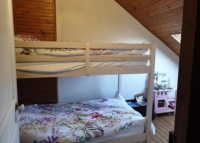 Entire - Centre - 14 Mathilda